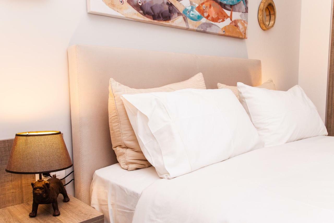 Sweet Suite Flora In Vouliagmeni Атина Екстериор снимка